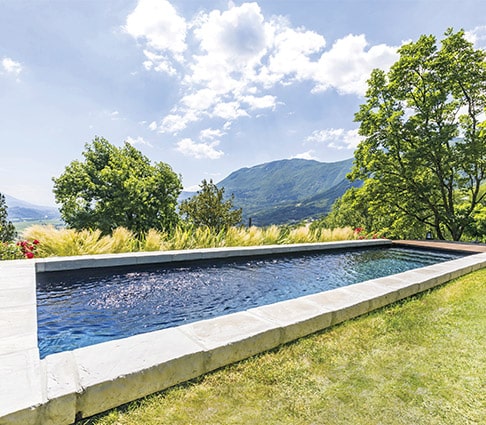 piscine-enterree-couloir