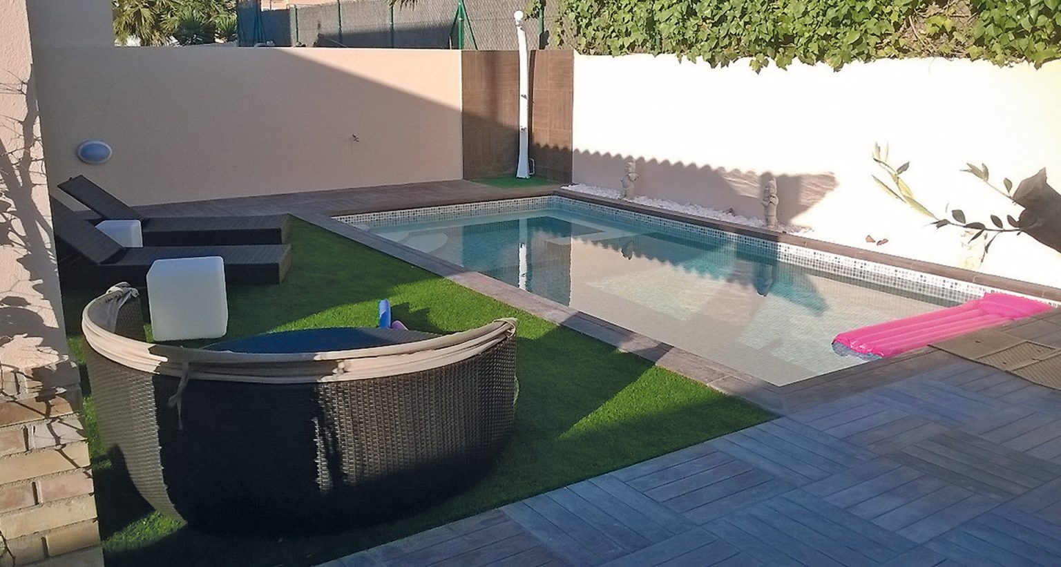 piscine-carrelee