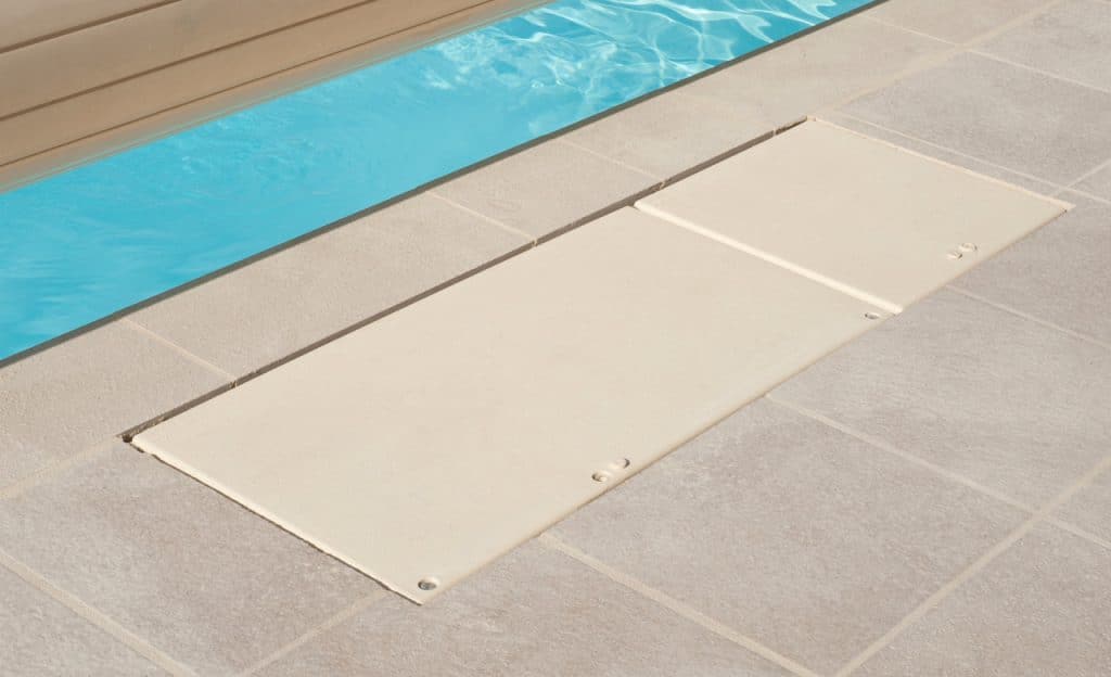 Filtre de piscine intégré
